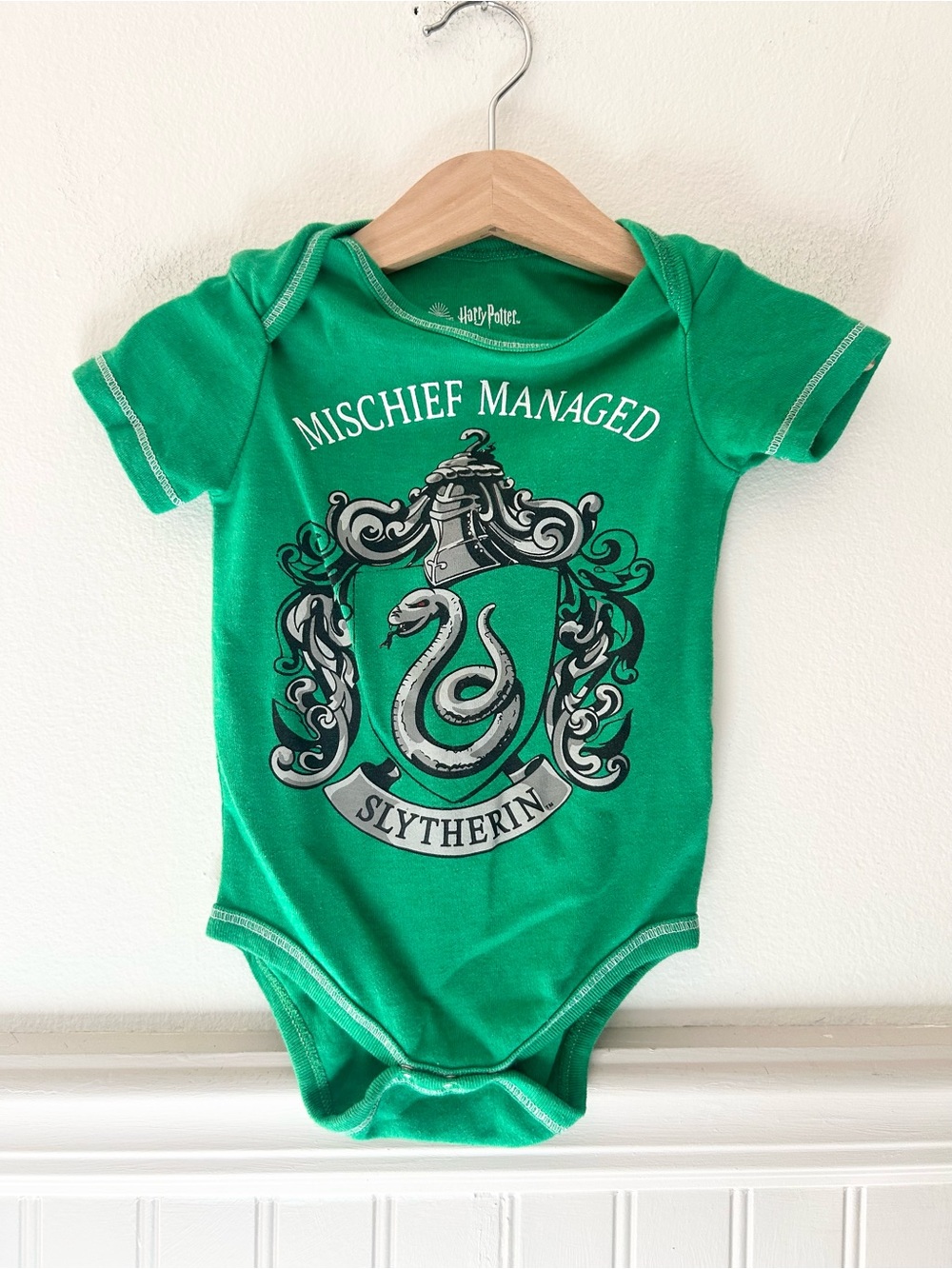Harry Potter 6-9 Months Slytherin Green Baby Bodysuit - Mischief Managed